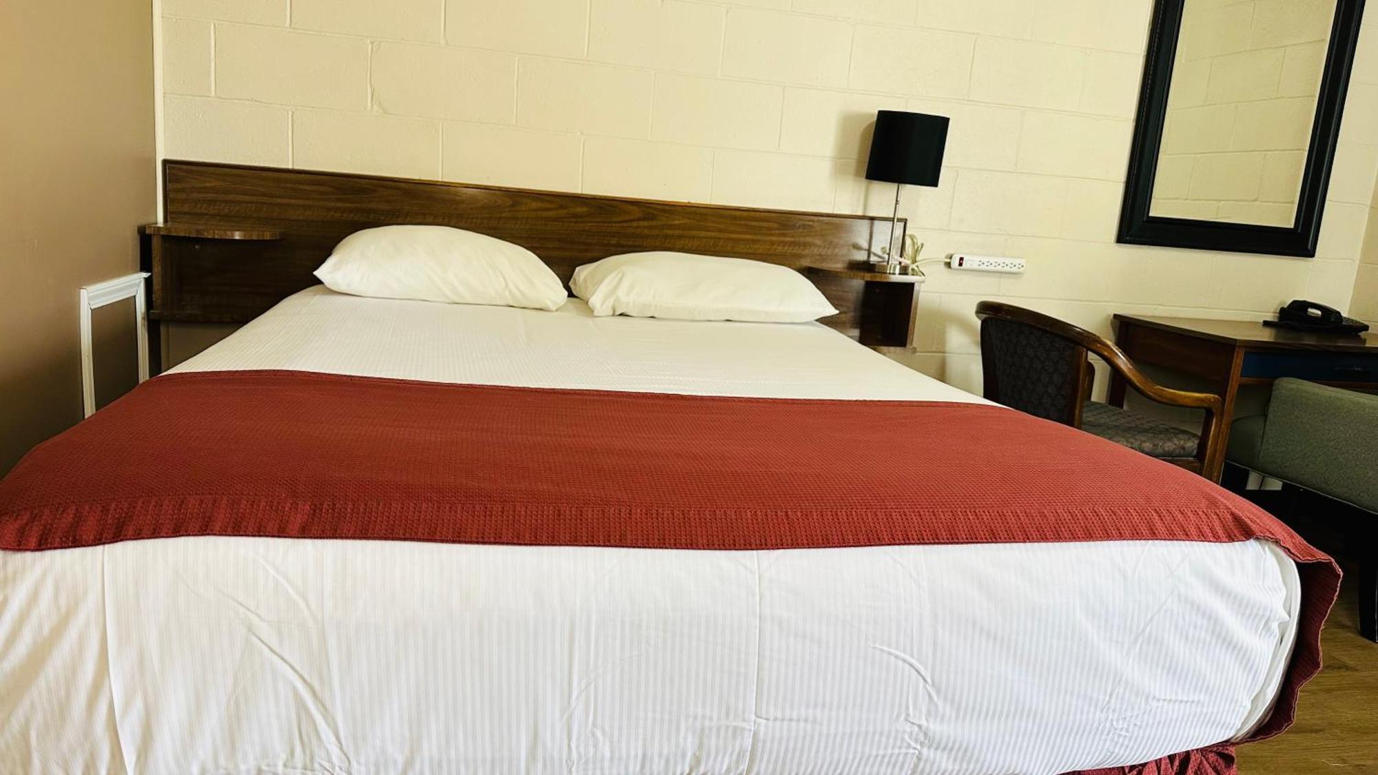 Travellers Motel Cranbrook Eksteriør billede