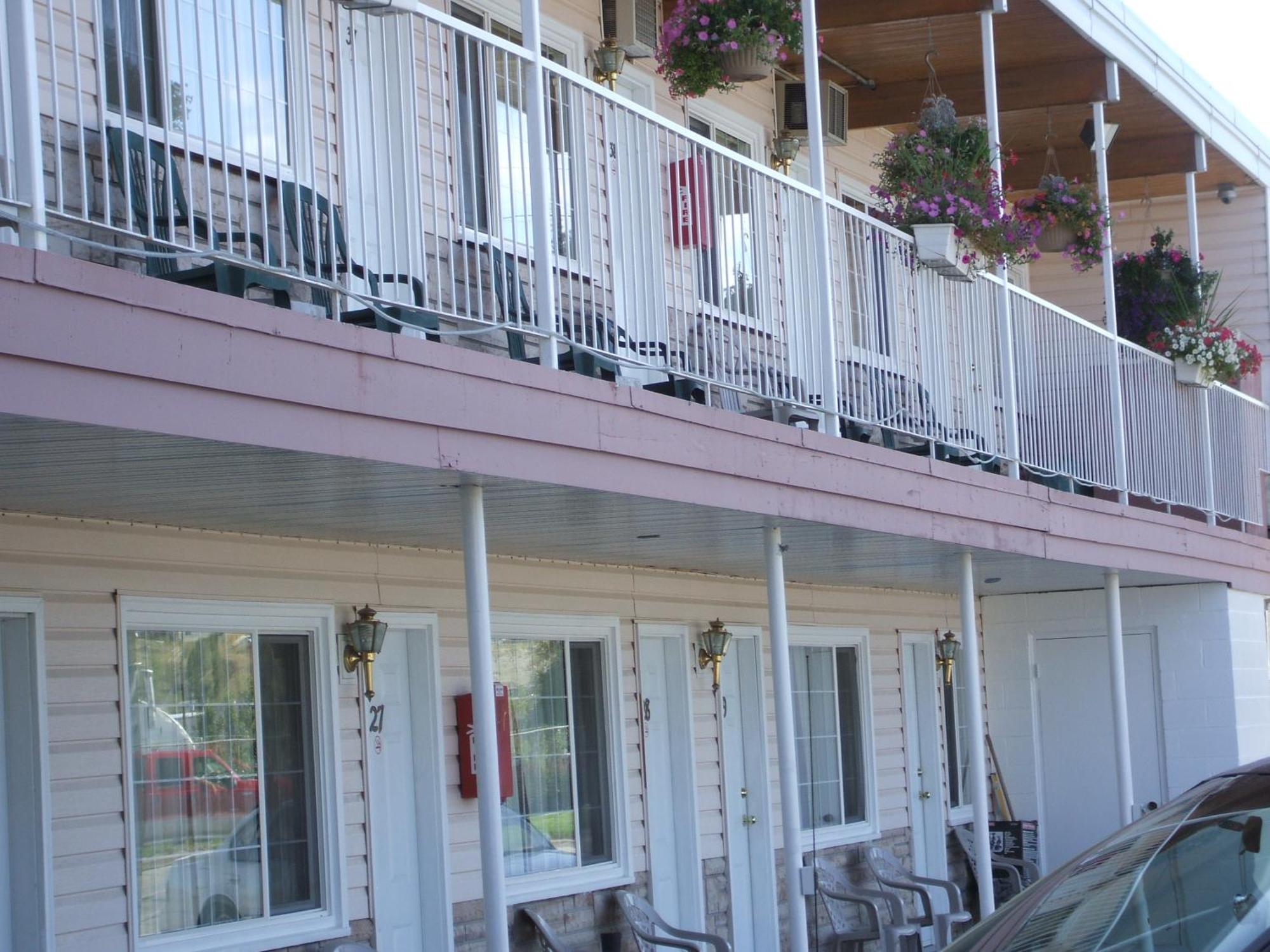 Travellers Motel Cranbrook Eksteriør billede